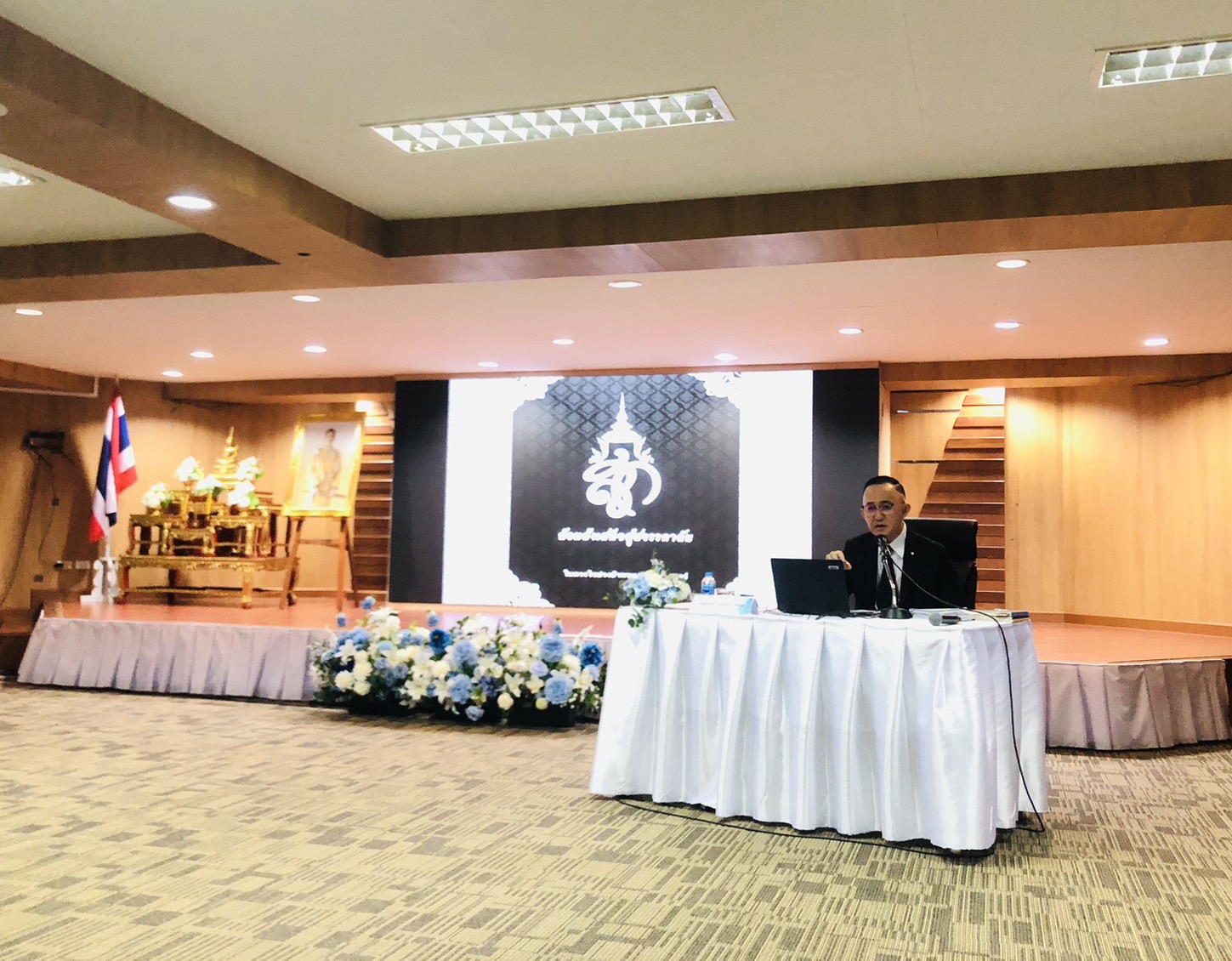 รับฟังบรรยาย “ศาสตร์แห่งพระเมตตา” เรียนรู้หลักการทรงงาน และร่วมสืบสานพระราชปณิธานของสมเด็จพระบรมราชชนนีพันปีหลวง