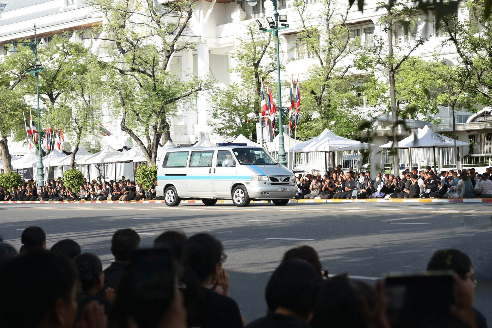 กปน. ร่วมตั้งแถวเกียรติยศ ในการเชิญพระศพ สมเด็จพระเจ้าลูกเธอ เจ้าฟ้าพัชรกิติยาภา นเรนทิราเทพยวดี กรมหลวงราชสาริณีสิริพัชร มหาวัชรราชธิดา สู่พระบรมมหาราชวัง